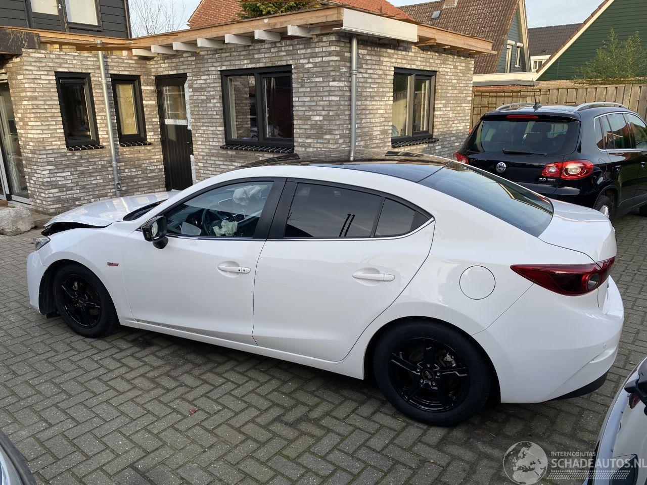 Mazda 3 Sedan 2.0 GT-M