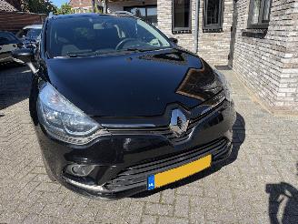 Renault Clio Limited 0.9 TCe station picture 28