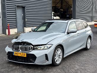 krockskadad bil auto BMW 3-serie M-Pakket 320d 2.0 TwinPower Turbo 16V Mild Hybrid Diesel 1.995cc 140kW (190pk) RWD 2025/5