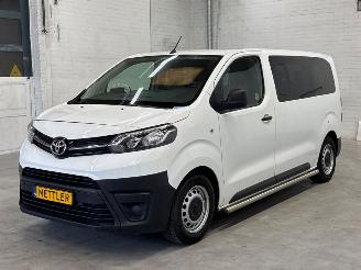 Schade bestelwagen Toyota Proace 1.5 D-4D 120 16V Bestel  Diesel 1.499cc 88kW (120pk) FWD 2021/4
