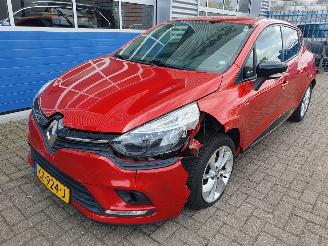 Voiture accidenté Renault Clio 0.9 TCe Limited 2016/11