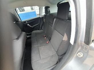 Peugeot 2008 1.2 Puretech Allure picture 23
