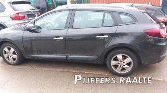Auto da rottamare Renault Mégane Megane III Grandtour (KZ), Combi 5-drs, 2008 / 2016 1.4 16V TCe 130 2010/7