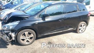 Autoverwertung Renault Clio Clio IV Estate/Grandtour (7R), Combi 5-drs, 2012 / 2021 0.9 Energy TCE 90 12V 2017/6
