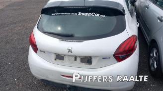 Peugeot 208 208 I (CA/CC/CK/CL), Hatchback, 2012 / 2019 1.2 Vti 12V PureTech 82 picture 12