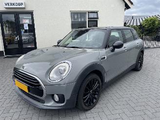 Auto incidentate Mini Clubman 1.5 Cooper Chili N.A.P NL AUTO PRACHTIG!!! 2017/3
