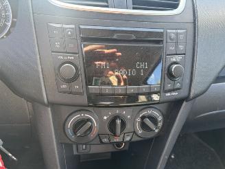 Suzuki Swift 1.2 airco picture 11