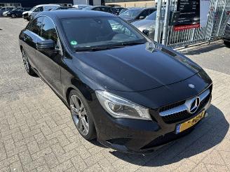 Coche accidentado Mercedes Cla-klasse 180 Ambition Automaat 2016/8