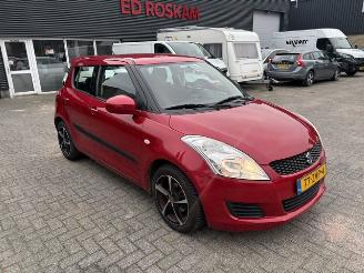 Schadeauto Suzuki Swift 1.2  5-drs Comfort airco 2013/3