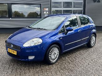 Coche accidentado Fiat Grande Punto 1.4-16V Dynamic 5drs 2007/2