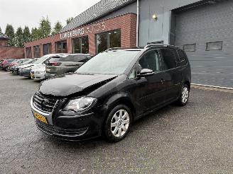 Coche accidentado Volkswagen Touran 1.4 TSI  7 PERSOONS Comfortline (MPV 5-dr.) 2010/3