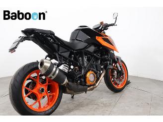 KTM 1290 Super Duke R ABS picture 2