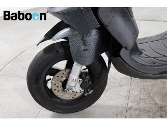Piaggio  Zip 45KM picture 11