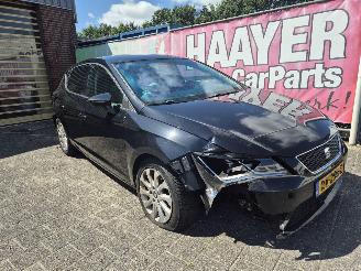 Unfallwagen Seat Leon 1.6 tdi 2014/11