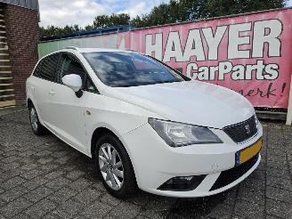 skadebil auto Seat Ibiza 1.2 TDI style business ecomotiv 2014/10