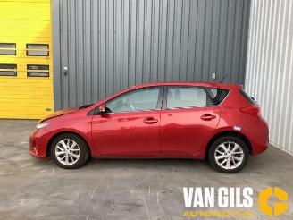 Vrakbiler auto Toyota Auris  2015/6