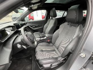 Peugeot e-2008 EV GT 50 kWh PANO. picture 12