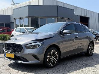 Vrakbiler auto Mercedes B-klasse 250 e Star Edition AMG Line Plus 2025/1