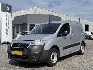škoda dodávky Peugeot Partner 120 1.6 BlueHDi 75 L1 XR 35000 KM NAP!!!! 2017/3