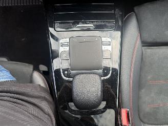 Mercedes A-klasse 200 Launch Edition AUTOMAAT picture 21
