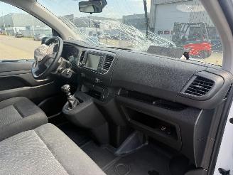 Opel Vivaro 1.5 CDTI L2H1 Selection picture 15