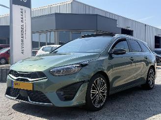 Unfallwagen Kia Ceed Sportswagon 1.5 T-GDi GT-PlusLine 2025/6