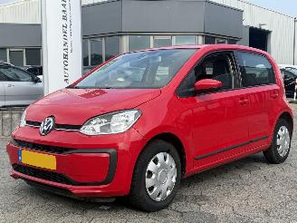 Schadeauto Volkswagen Up! 1.0 BMT move up! 2017/7