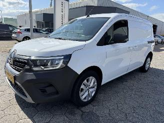 skadebil bedrijf Renault Kangoo 1.3 TCe 130 GPF Luxe L2 2024/2