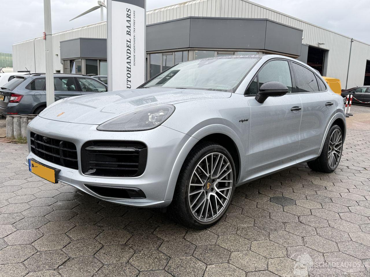 Porsche Cayenne Coupé 3.0 E-Hybrid
