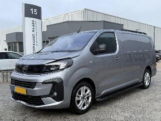 skadebil bedrijf Opel Vivaro 2.0 Diesel 180 S&S L3 AUTOMAAT 2024/9
