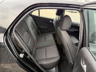 Kia Picanto 1.0 DPi ComfortLine picture 10