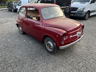 skadebil auto Fiat 600 OLDTIMER  1971. 1971/8