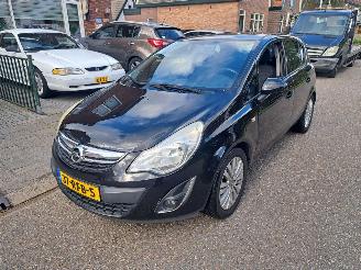 Avarii autoturisme Opel Corsa 1.4 16v edition 2011/5