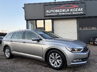 skadebil auto Volkswagen Passat Variant 1.6 TDI Connected Series NAVI 2016/7