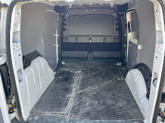Volkswagen Caddy Cargo 2.0 TDi Comfort picture 9