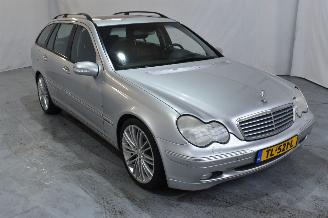 Schadeauto Mercedes C-klasse 320 Elegance 2002/1