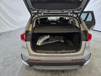 BMW iX1 xDrive30 Launch Edition 67 kWh picture 23