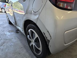 Citroën C1 1.0 VTi Feel picture 12