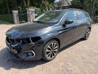 skadebil auto Fiat Tipo 1.4 T-Jet 16v Business Lusso 2018/3