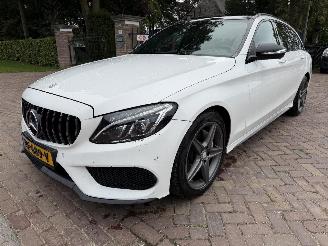 Schadeauto Mercedes C-klasse 220 CDI Prestige AMG line 2024/7