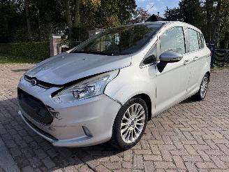 Vaurioauto  passenger cars Ford B-Max 1.0 EcoBoost Titanium 2014/1