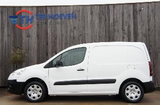 Schadeauto Peugeot Partner 1.6 HDi Geisoleerde Laadruimte Klima Trekhaak 55KW Euro 5 2014/7