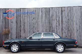 škoda osobní automobily Jaguar XJ Sovereign 3.2 V8 Airco Navi Cruise 174KW 2000/5