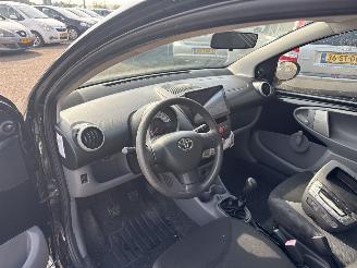 Toyota Aygo 1.0-12V Access picture 13