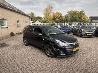 Unfallwagen Opel Corsa 1.2 EcoF. Selection 2014/8
