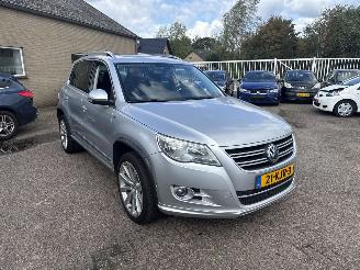 krockskadad bil auto Volkswagen Tiguan 2.0 TSI Sport&St.4Motion AUT REST BPM €300,-!!! 2010/1