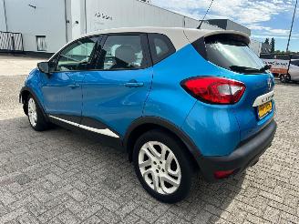 Renault Captur 0.9 TCe Authentique picture 5