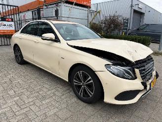 krockskadad bil auto Mercedes E-klasse 200 d || Automaat 2020/8