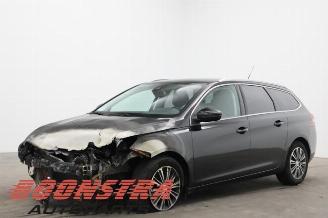 disassembly passenger cars Peugeot 308 308 SW (L4/L9/LC/LJ/LR), Combi 5-drs, 2014 / 2021 1.2 12V e-THP PureTech 130 2021/3