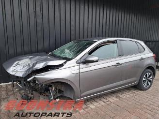 Coche siniestrado Volkswagen Polo Polo VI (AW1), Hatchback 5-drs, 2017 1.0 TSI 12V 2020/7
